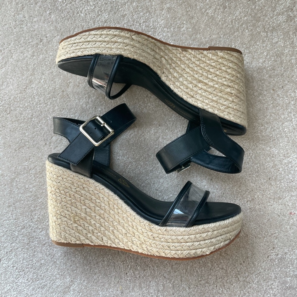 BC black wedges